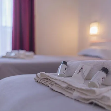 The Originals City, Relax'Otel, Le Barcarès Extérieur photo
